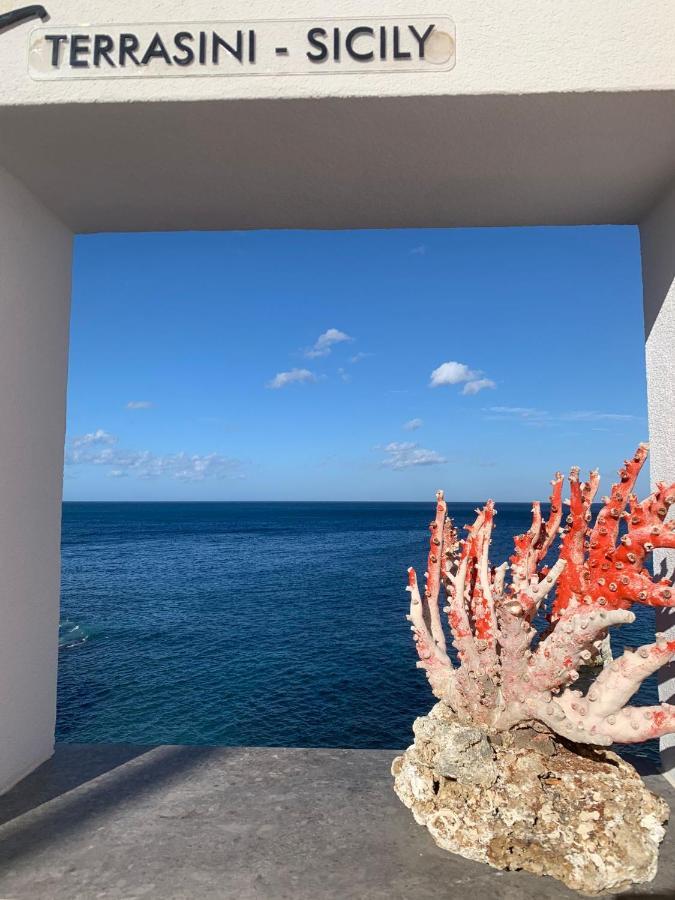 Le Lanterne Di Terrasini Hotell Eksteriør bilde
