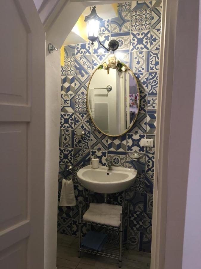 Le Lanterne Di Terrasini Hotell Eksteriør bilde